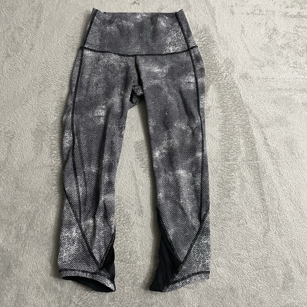 Lululemon Pants Womens 4 Gray Herringbone Essential Rhythm Crop Full-On Luxtreme